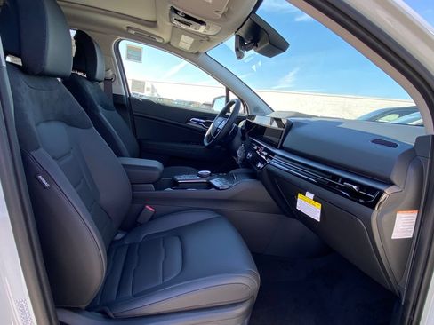 New 2026 Kia Sportage SX Prestige AWD/4WD image 30