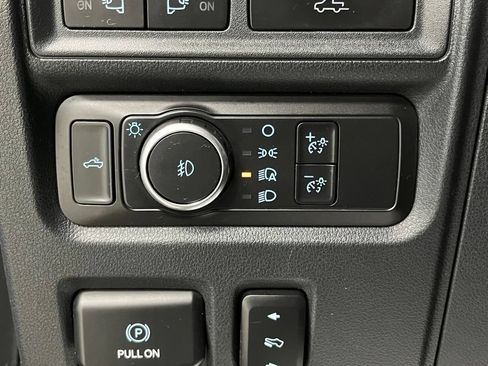 Used 2021 Ford F150 Lariat w/ Equipment Group 502A High AWD/4WD image 33