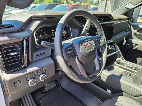 New 2026 GMC Sierra 2500 AT4 AWD/4WD image 19