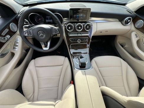 Used 2015 Mercedes-Benz C 300 4MATIC Sedan image 27