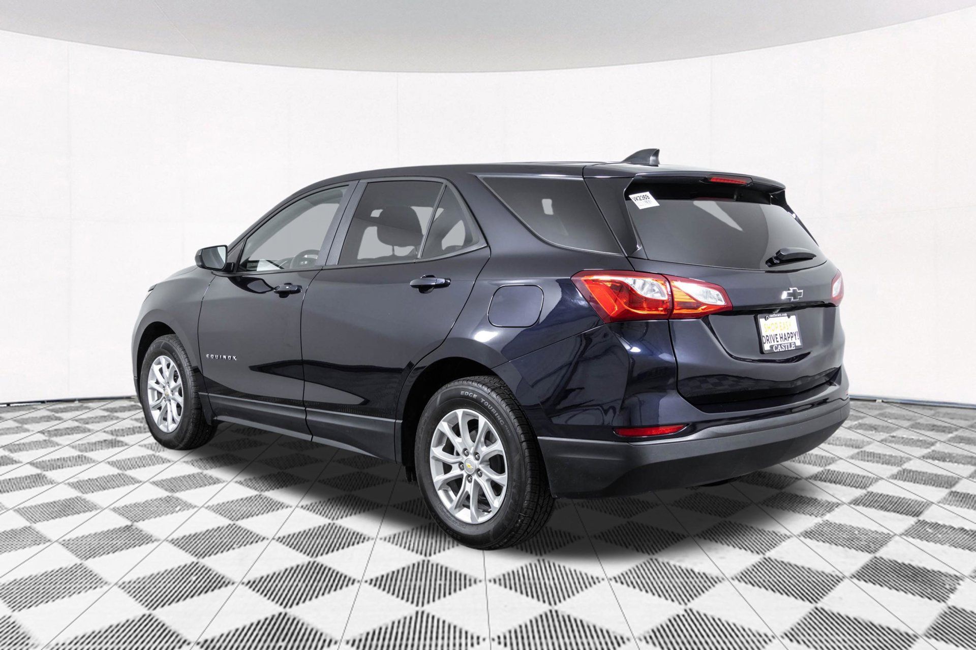 Used 2020 Chevrolet Equinox LS w/ LS Convenience Package FWD image 16