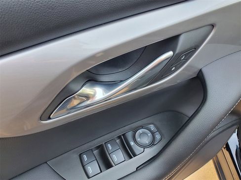 Used 2023 Chevrolet Blazer LT image 20