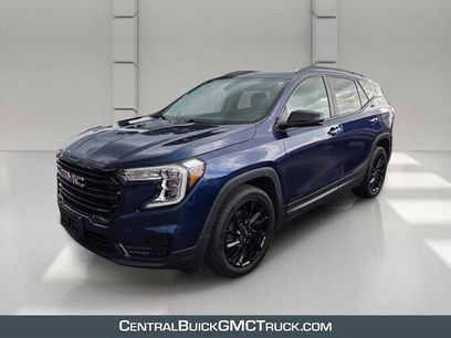 Used 2023 GMC Terrain SLE w/ Driver Convenience Package
