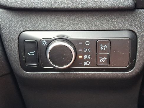 Certified 2023 Ford Escape ST-Line w/ Tech Pack #1 AWD/4WD image 34