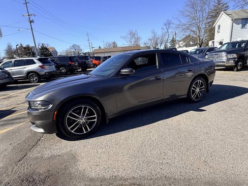 Used 2019 Dodge Charger SXT w/ Cold Weather Package image 33