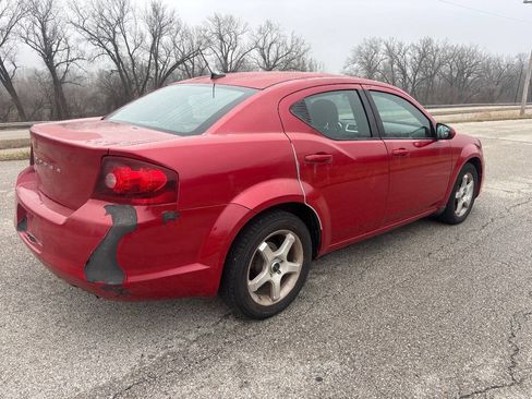 Used 2012 Dodge Avenger SXT FWD image 9