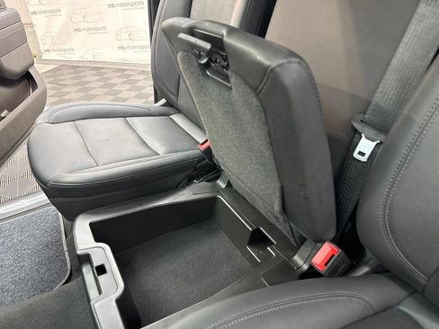 Used 2025 GMC Sierra 1500 SLT AWD/4WD image 27