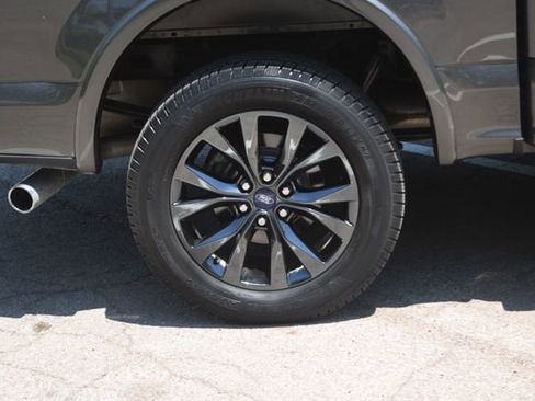Used 2016 Ford F150 XLT w/ Equipment Group 302A Luxury AWD/4WD image 25