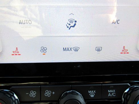 New 2025 Ford Ranger XLT w/ Equipment Group 301A High image 19