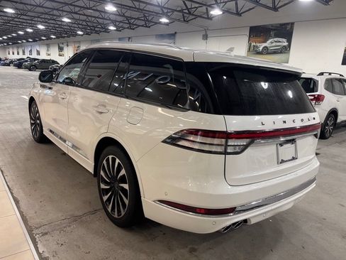 Used 2023 Lincoln Aviator Black Label Grand Touring w/ Class IV Trailer Tow Package AWD/4WD image 4