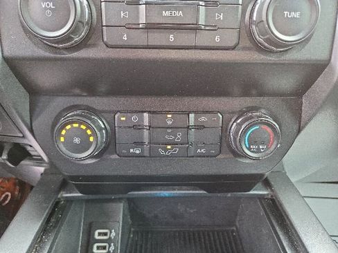 Used 2019 Ford F150 XLT w/ Equipment Group 301A Mid AWD/4WD image 12