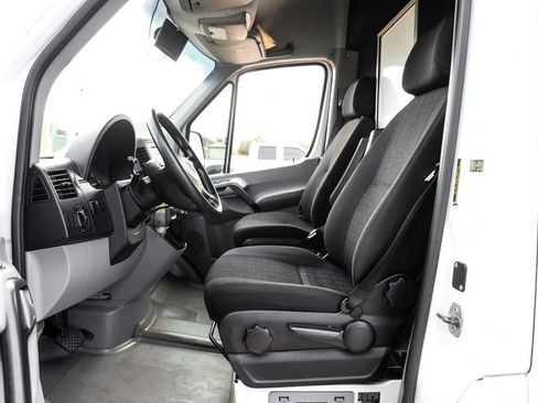 Used 2015 Mercedes-Benz Sprinter 3500 w/ High Idle Fixed Package image 3