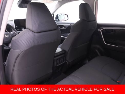 Used 2023 Toyota RAV4 LE FWD image 12