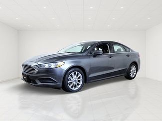 Certified 2017 Ford Fusion SE w/ Fusion SE Technology Package FWD video 2