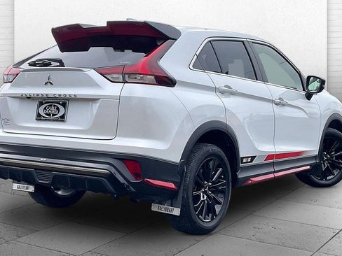 Used 2024 Mitsubishi Eclipse Cross LE AWD/4WD image 14