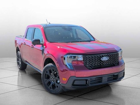 New 2026 Ford Maverick Lariat w/ Black Appearance Package AWD/4WD image 2