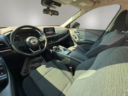 Used 2021 Nissan Rogue SV FWD image 19