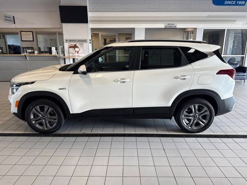Used 2021 Kia Seltos S AWD/4WD image 6