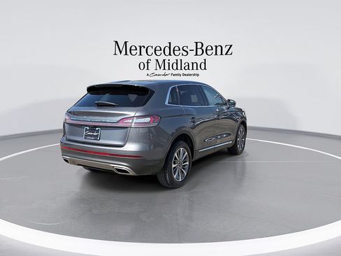 Used 2022 Lincoln Nautilus Reserve FWD image 8