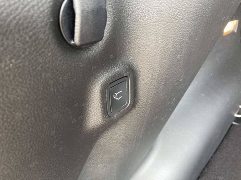 Used 2026 Jeep Compass Latitude AWD/4WD image 6