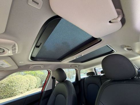 Used 2024 MINI Cooper Countryman FWD image 22