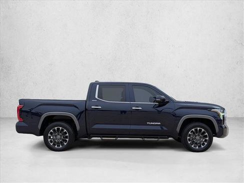 Used 2024 Toyota Tundra Limited AWD/4WD image 4