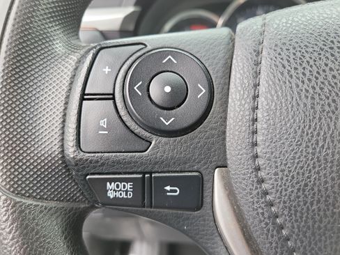 Used 2014 Toyota Corolla LE FWD image 21