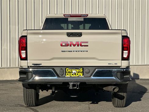 New 2026 GMC Sierra 2500 SLE image 6