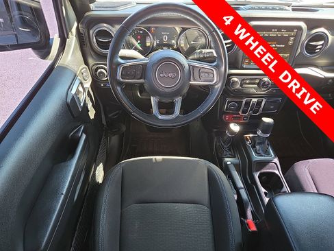 Used 2022 Jeep Wrangler Unlimited Rubicon 4xe image 10