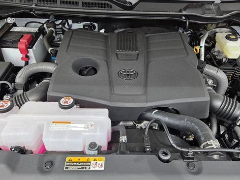 New 2026 Toyota Tundra SR image 16