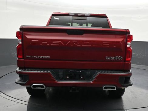Used 2020 Chevrolet Silverado 1500 High Country w/ Technology Package AWD/4WD image 4
