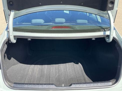 Used 2025 Kia K4 LXS image 31