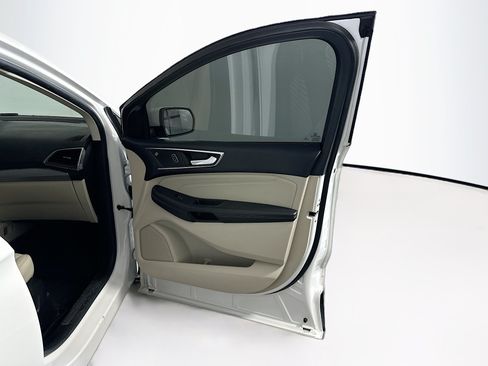 Used 2021 Ford Edge Titanium w/ Cargo Accessory Package FWD image 31