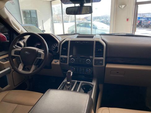 Used 2019 Ford F150 Lariat w/ Equipment Group 501A Mid image 28