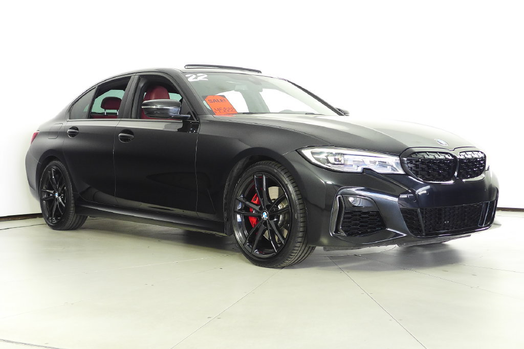 Used 2022 BMW M340i RWD image 4