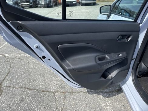 Used 2025 Nissan Versa SV image 24