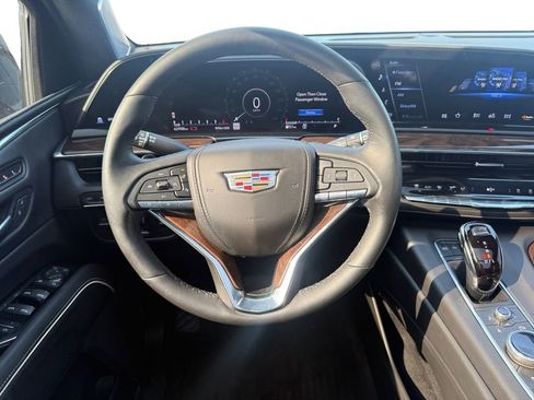 Used 2023 Cadillac Escalade Sport Platinum image 13