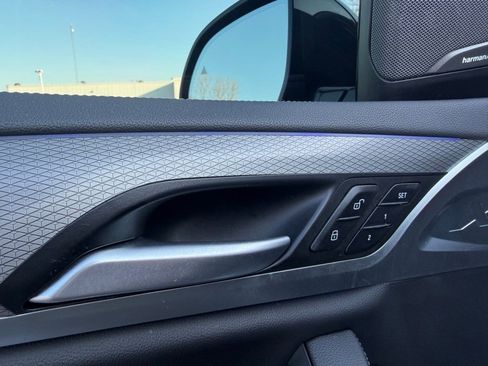 Used 2021 BMW X3 sDrive30i w/ Executive Package image 13