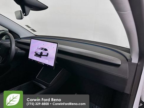 Used 2026 Tesla Model Y Long Range AWD/4WD image 27