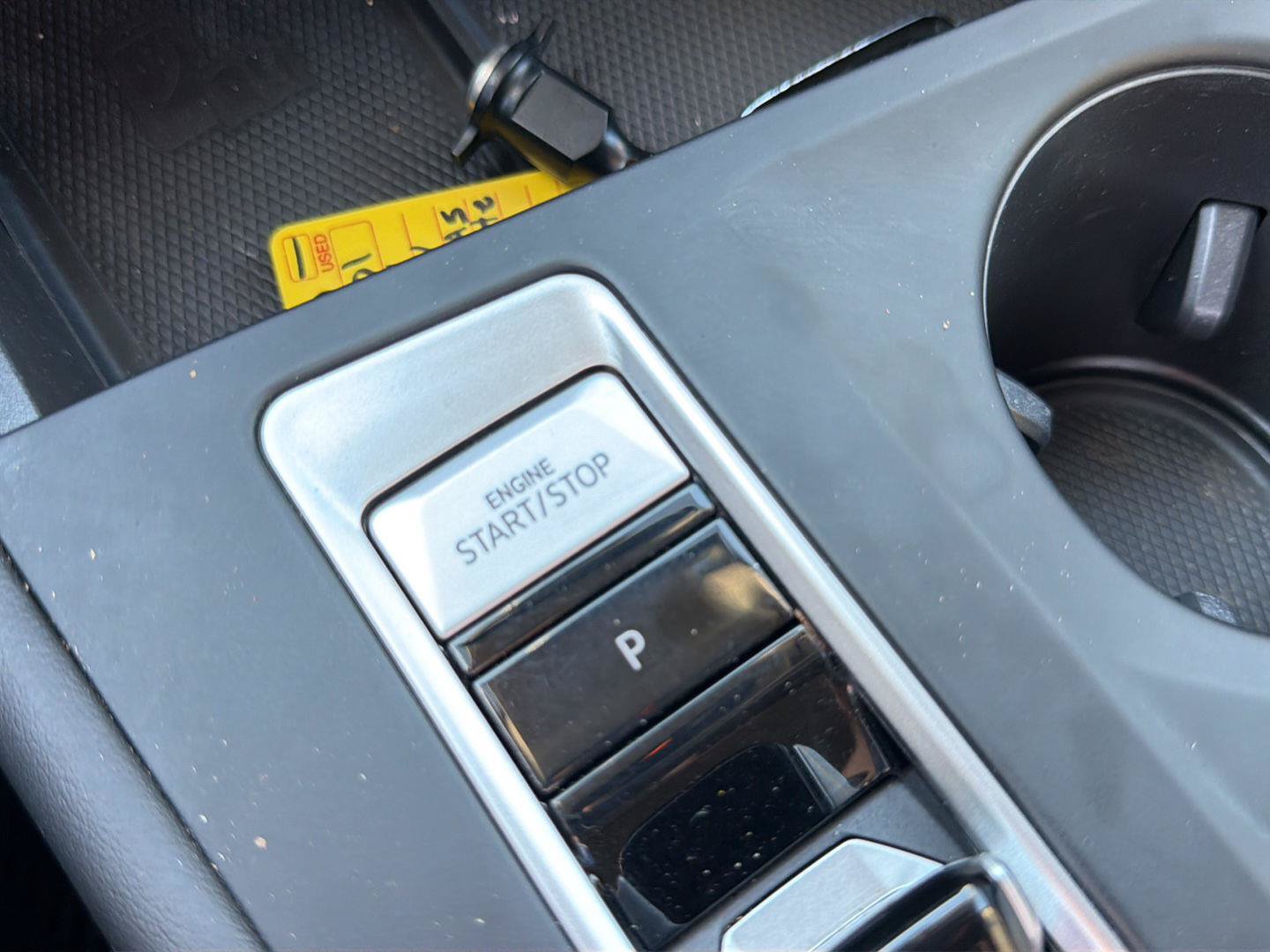 Used 2024 Volkswagen Atlas SE FWD image 30