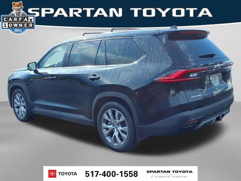 Used 2024 Toyota Grand Highlander AWD Hybrid image 8