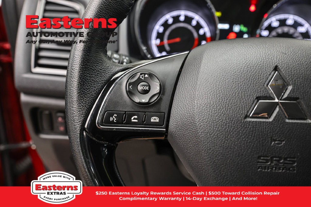 Used 2025 Mitsubishi Outlander Sport SE AWD/4WD image 17
