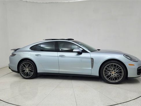 Used 2023 Porsche Panamera Platinum Edition image 63