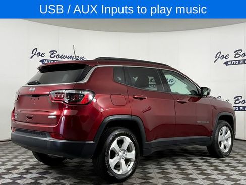 Used 2022 Jeep Compass Latitude AWD/4WD image 6