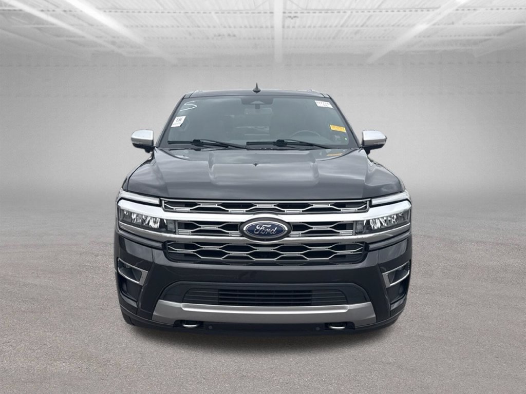 Used 2023 Ford Expedition Max Platinum AWD/4WD image 2