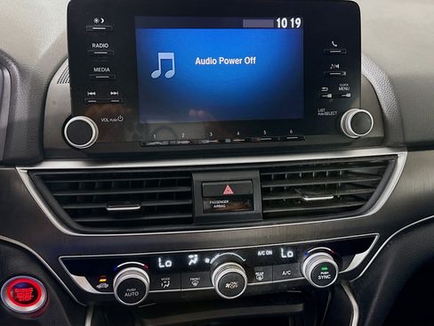 Used 2019 Honda Accord LX image 18