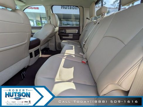 Used 2017 RAM 1500 Laramie w/ Convenience Group AWD/4WD image 13