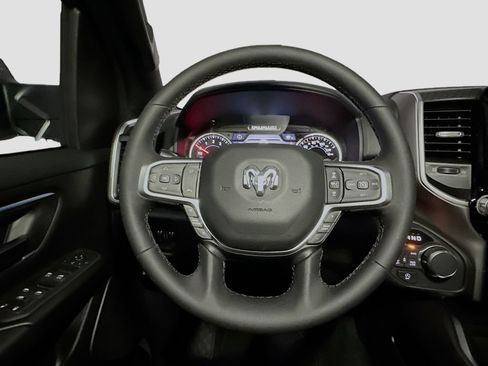 New 2026 RAM 1500 4x4 Crew Cab image 7