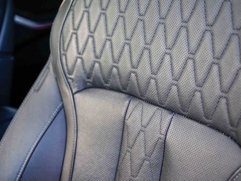 Used 2022 BMW ALPINA XB7 ALPINA XB7 image 29