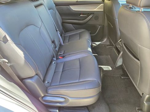 Used 2025 MAZDA CX-70 Plug-In Hybrid w/ Premium Pkg AWD/4WD image 19